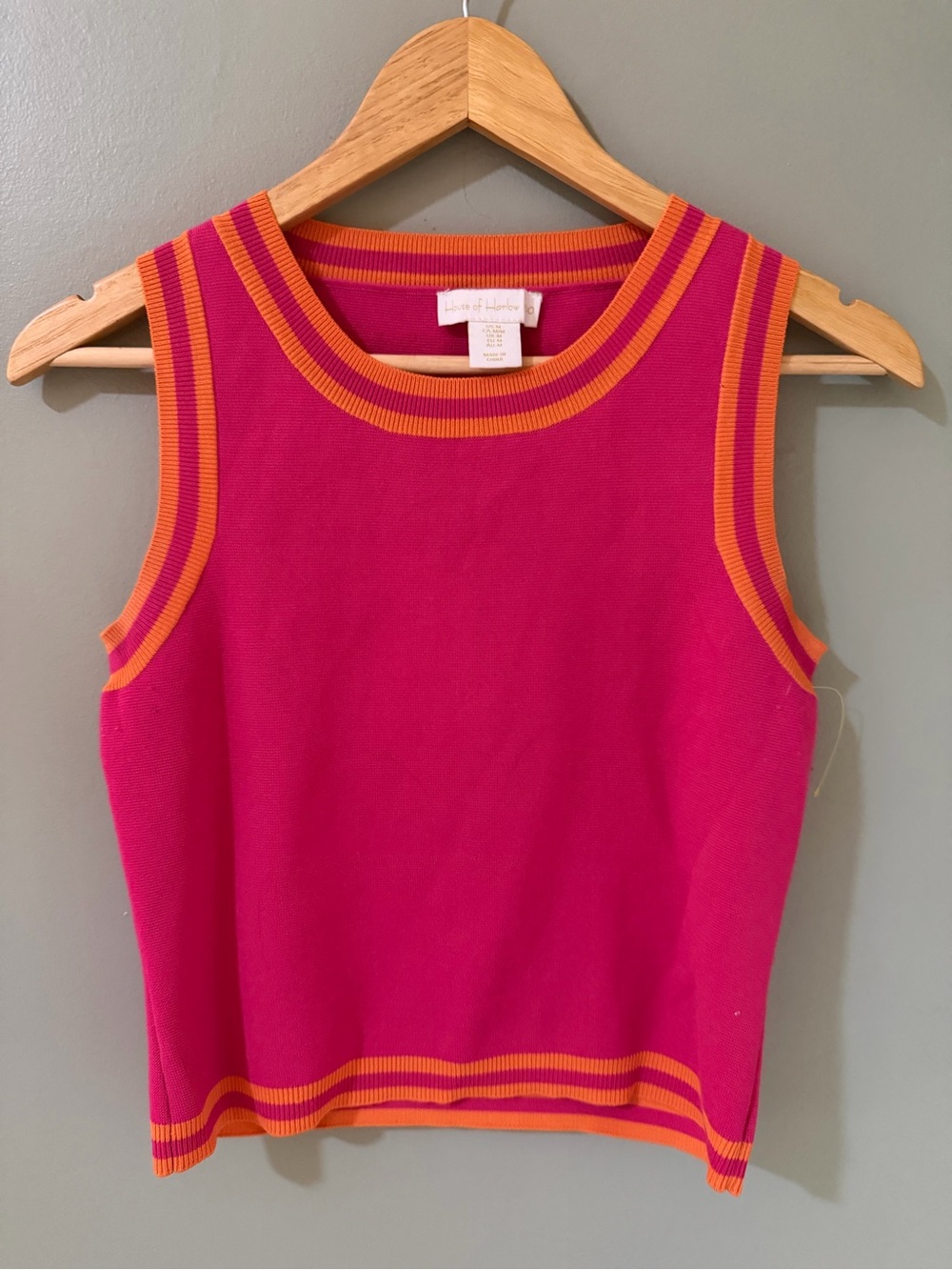 House of Harlow 1960 Cropped Knit Tank Top. It features a bright fuchsia pink M